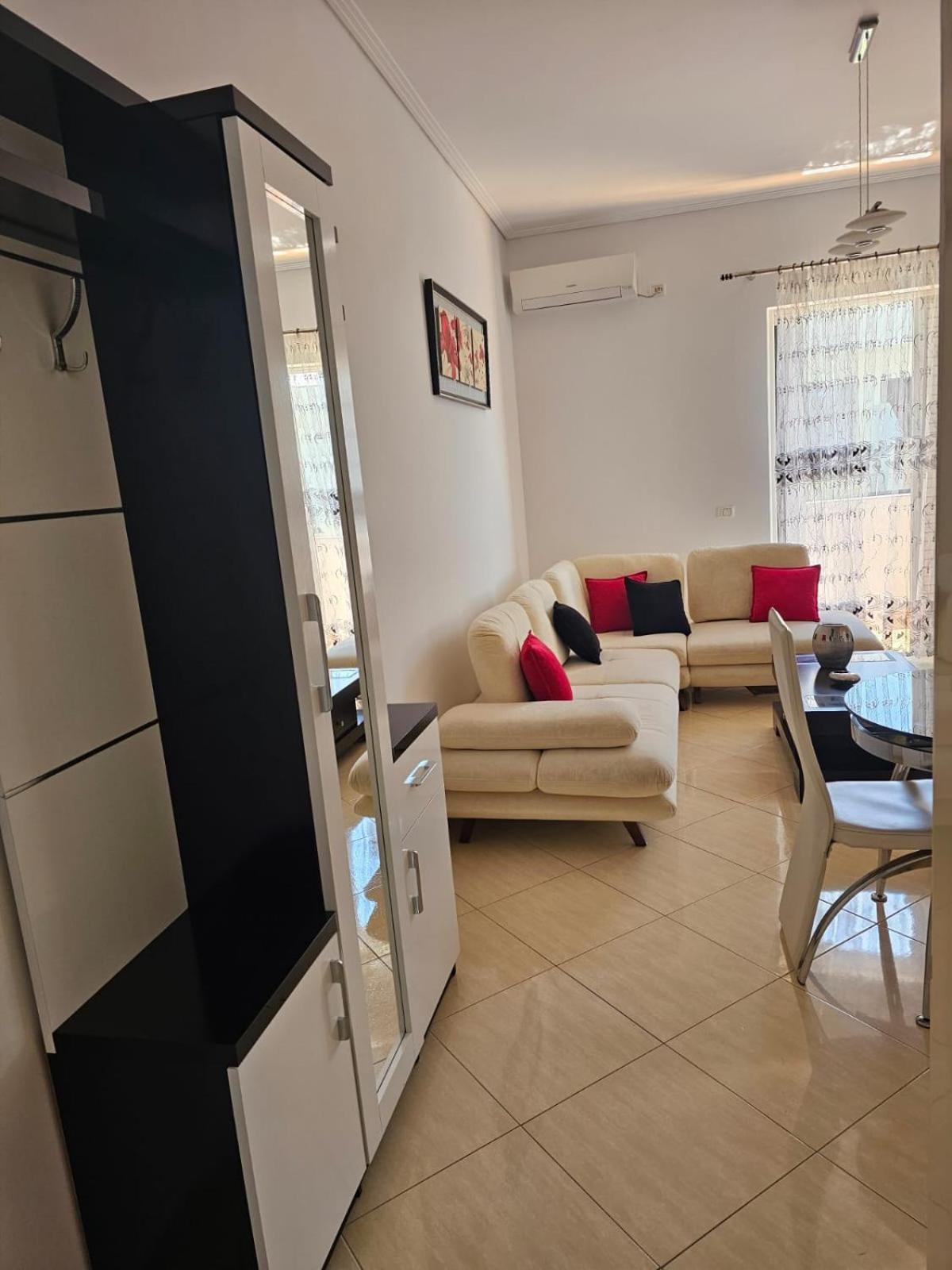 Noah Apartaments ساراندا المظهر الخارجي الصورة